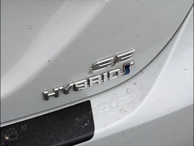 2023 Toyota Camry SE Hybrid