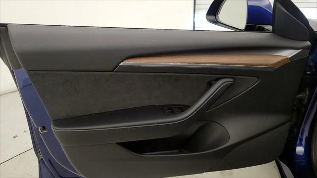 2022 Tesla Model 3 Long Range Dual Motor All-Wheel Drive