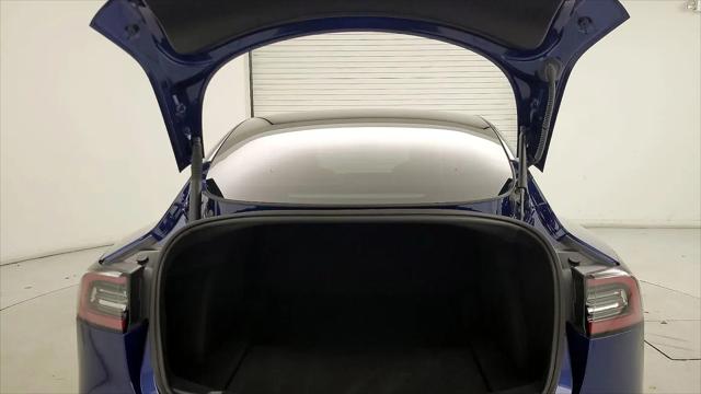 2022 Tesla Model 3 Long Range Dual Motor All-Wheel Drive