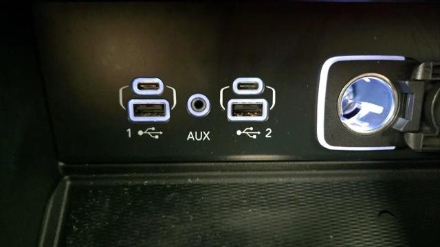 2023 Jeep Grand Cherokee L Altitude 4x2