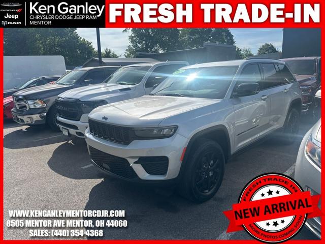 2025 Jeep Grand Cherokee Altitude X 4x4
