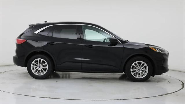 2022 Ford Escape SE Hybrid