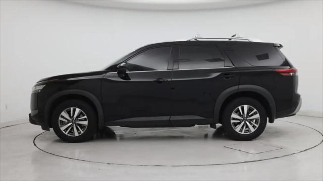 2023 Nissan Pathfinder SL 4WD
