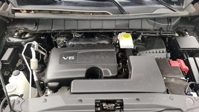 2023 Nissan Pathfinder SL 4WD