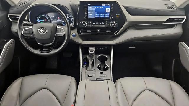 2021 Toyota Highlander Hybrid XLE