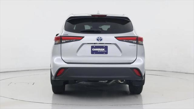 2022 Toyota Highlander Hybrid XLE