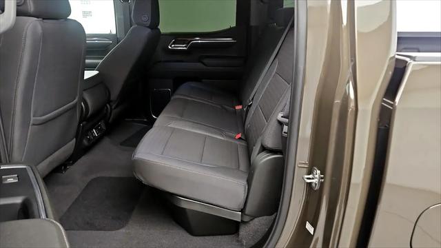 2024 Chevrolet Silverado 1500 2WD Crew Cab Short Bed LT