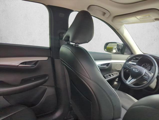 2021 INFINITI QX50 LUXE