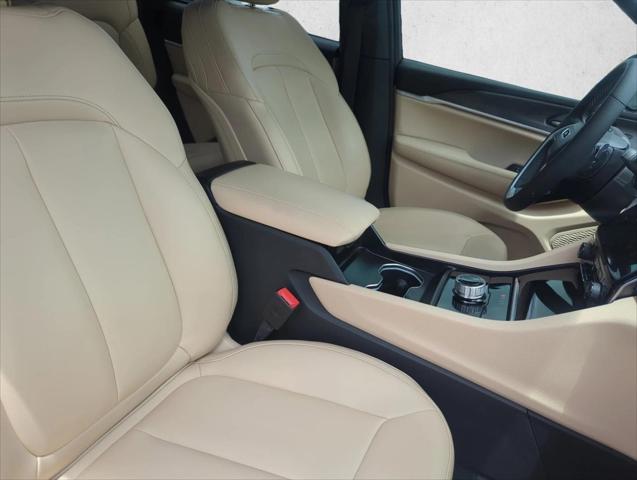 2025 Jeep Grand Cherokee Limited 4x2