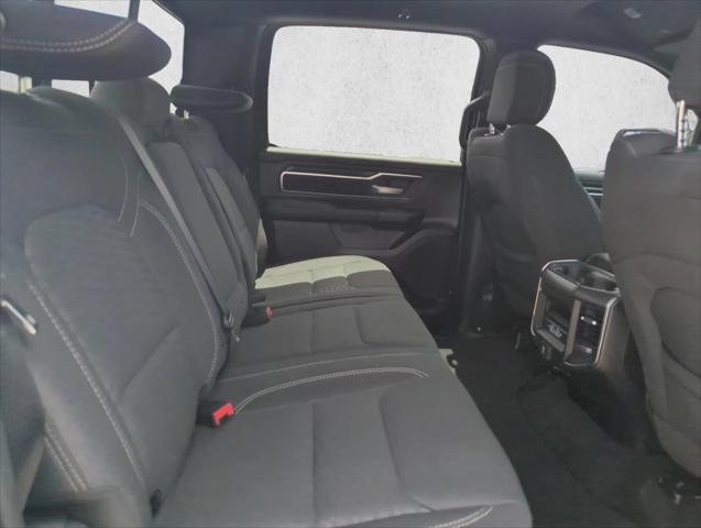 2025 Ram 1500 Big Horn Crew Cab 4x4 5'7" Box