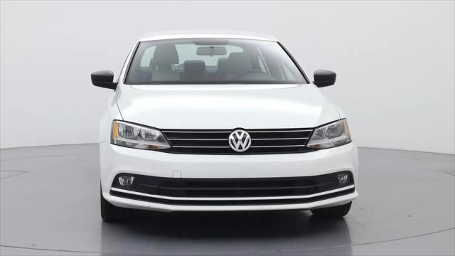 2015 Volkswagen Jetta 1.8T Sport