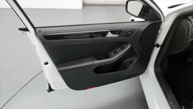 2015 Volkswagen Jetta 1.8T Sport