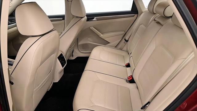 2016 Volkswagen Passat 1.8T SE