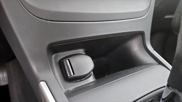 2016 Nissan Sentra SV