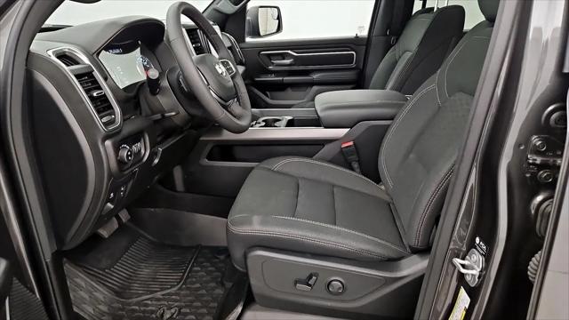 2025 Ram 1500 Big Horn Crew Cab 4x4 5'7" Box