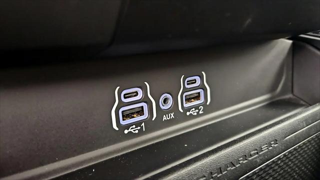 2025 Ram 1500 Big Horn Crew Cab 4x4 5'7" Box