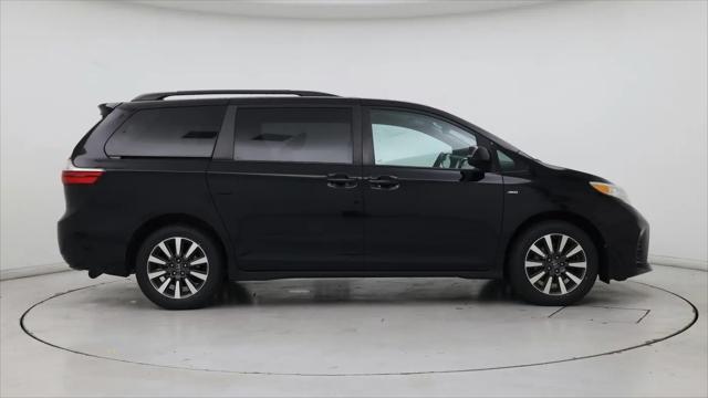 2018 Toyota Sienna LE 7 Passenger