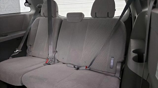 2018 Toyota Sienna LE 7 Passenger
