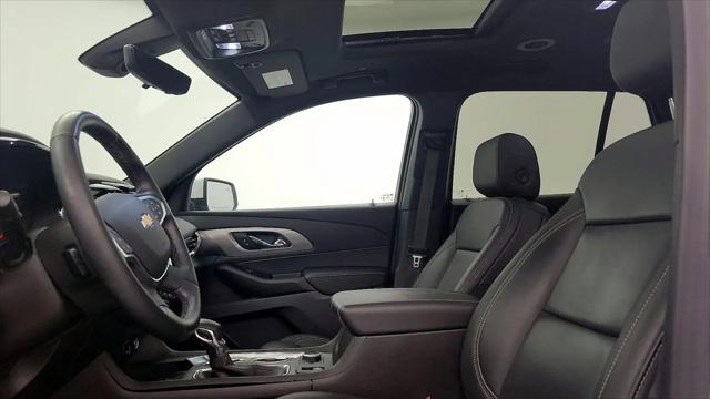 2023 Chevrolet Traverse AWD LT Leather