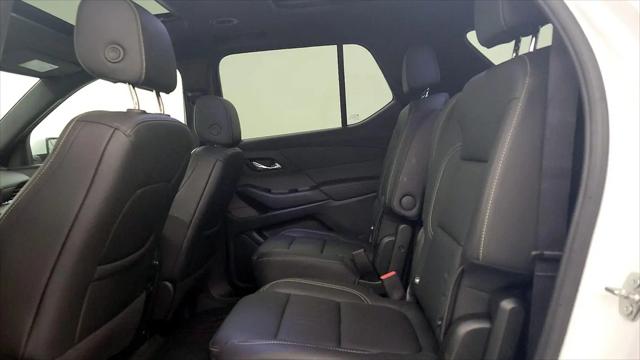 2023 Chevrolet Traverse AWD LT Leather