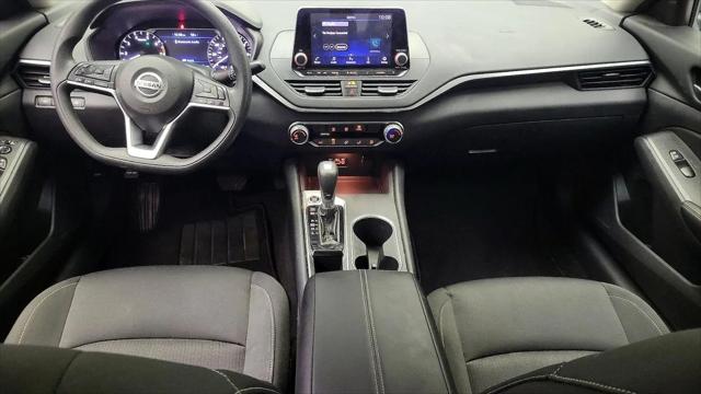 2022 Nissan Altima SV FWD