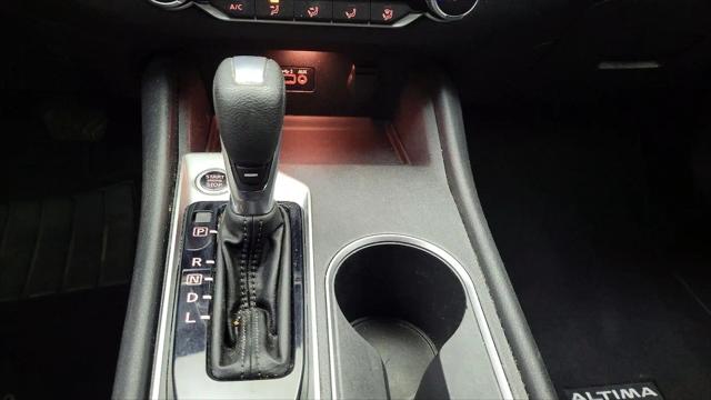 2022 Nissan Altima SV FWD