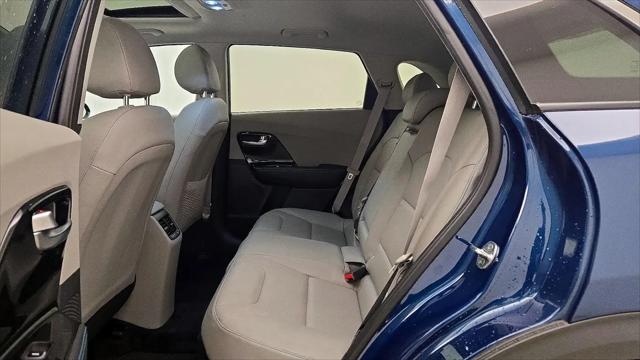 2022 Kia Niro Touring SE