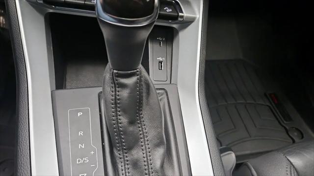 2020 Audi Q3 Premium 45 TFSI quattro Tiptronic