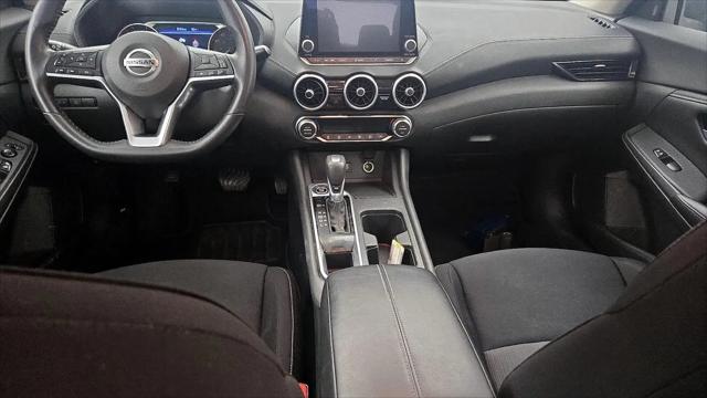 2021 Nissan Sentra SV Xtronic CVT