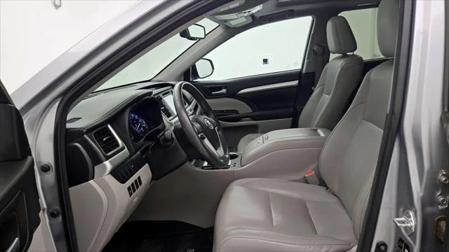 2016 Toyota Highlander XLE V6
