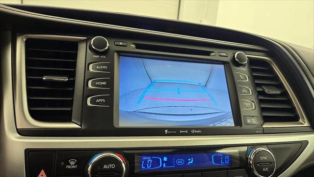 2016 Toyota Highlander XLE V6