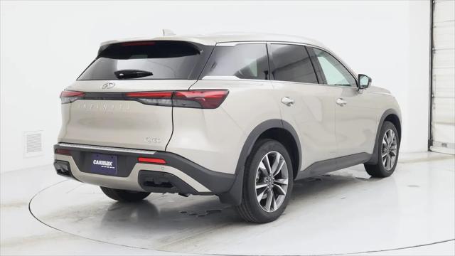2023 INFINITI QX60 LUXE