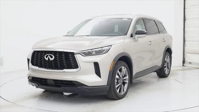 2023 INFINITI QX60 LUXE