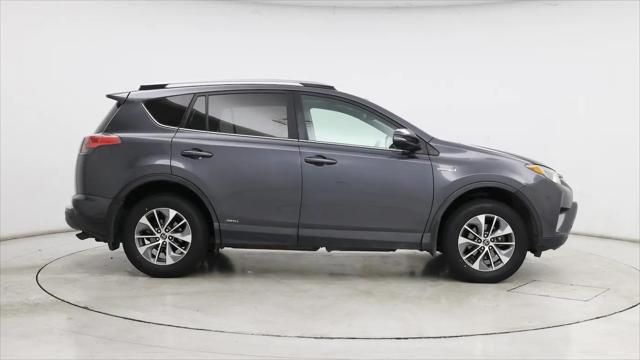 2017 Toyota RAV4 Hybrid XLE