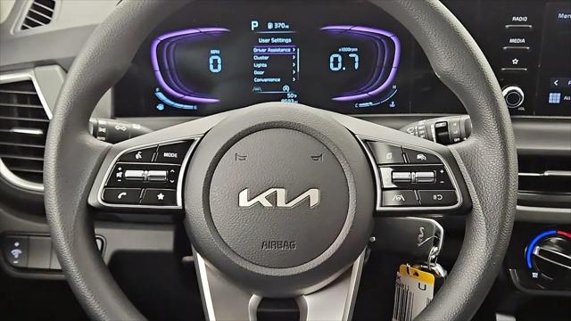 2025 Kia Seltos LX