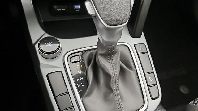 2025 Kia Seltos LX