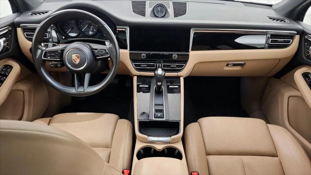 2023 Porsche Macan T