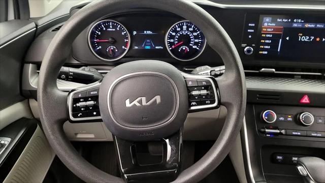 2023 Kia Carnival MPV LX