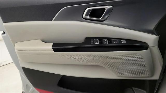 2023 Kia Carnival MPV LX