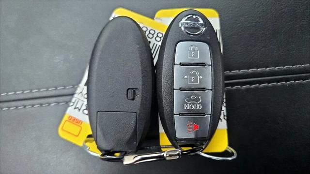 2023 Nissan Sentra SV Xtronic CVT