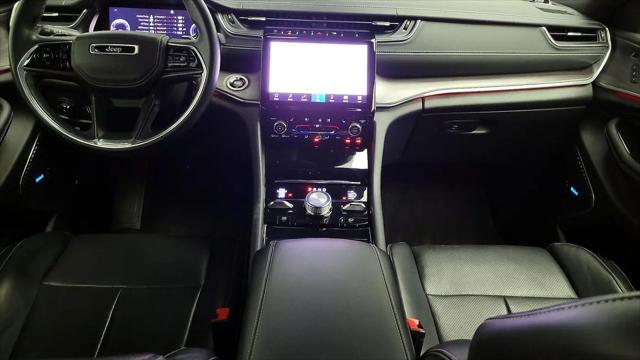 2022 Jeep Grand Cherokee L Overland 4x4