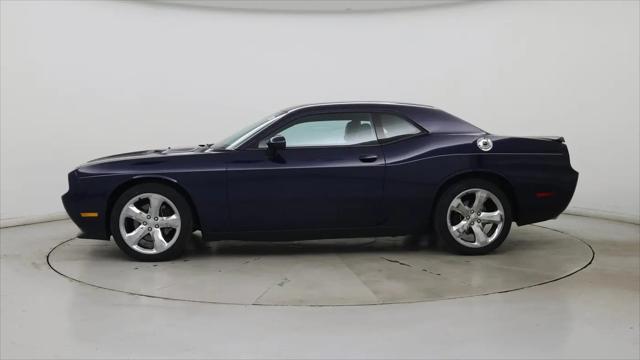 2014 Dodge Challenger SXT Plus