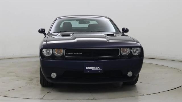 2014 Dodge Challenger SXT Plus
