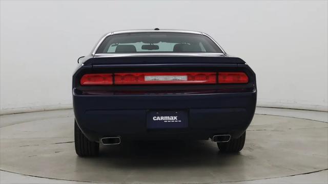 2014 Dodge Challenger SXT Plus