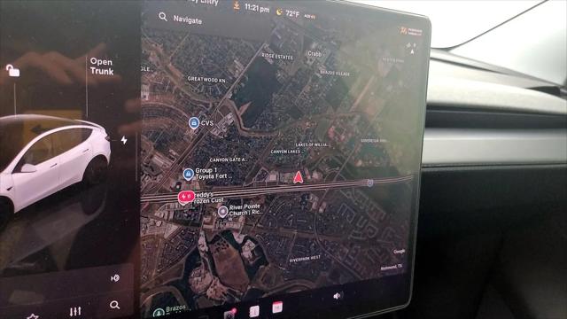 2026 Tesla Model Y Premium Rear-Wheel Drive