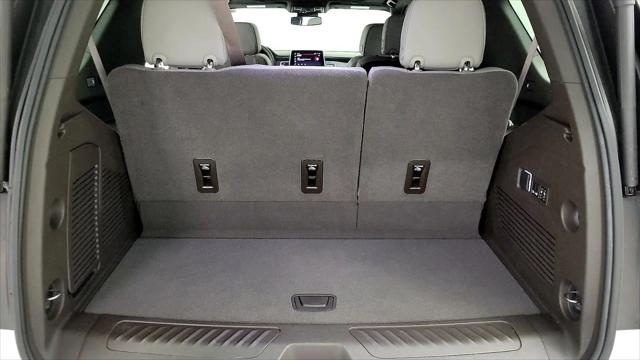 2024 GMC Yukon 2WD SLT