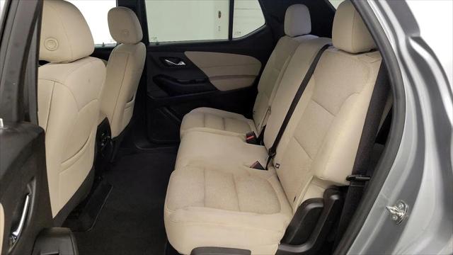 2023 Chevrolet Traverse AWD LS