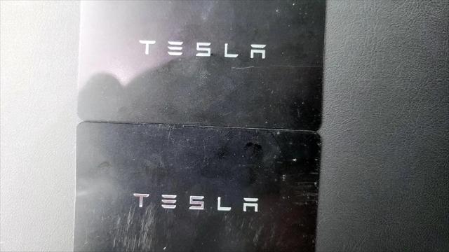 2024 Tesla Model Y Long Range Dual Motor All-Wheel Drive