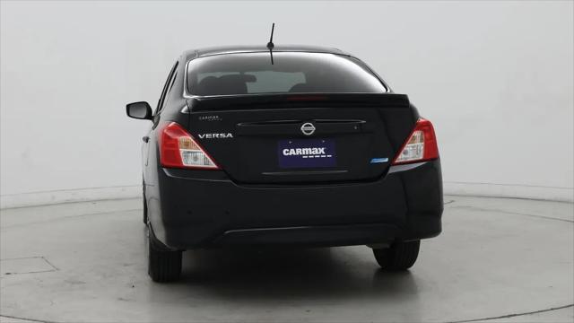 2016 Nissan Versa 1.6 S+