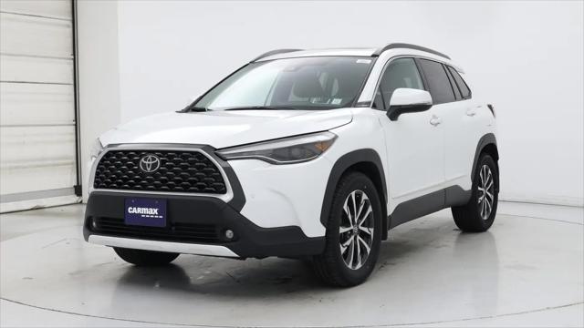 2022 Toyota Corolla Cross XLE